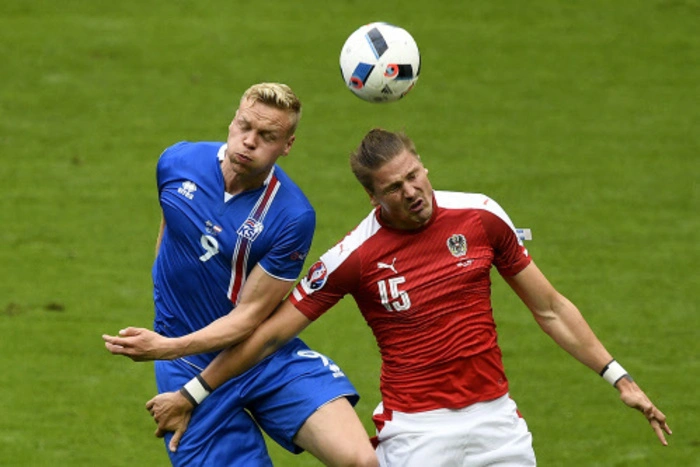 Sebastian Prödl: 2. Er sollte die rechte Abwehrseite sichern. Doch das gelang nicht – wie auch die Spieleröffnung ganz und gar nicht klappte. Die Passes kamen nicht dort an, wo sie gebraucht worden wären.