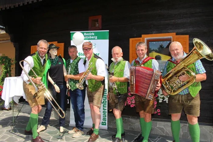 Musikalisch sorgte die „Voitsberger Jagamusi“ für beste Stimmung.