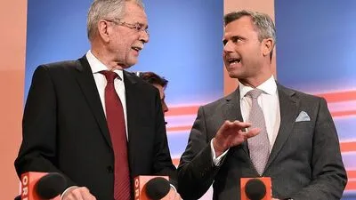 Jetzt geht's in die Stichwahl zwischen Alexander Van der Bellen und Norbert Hofer