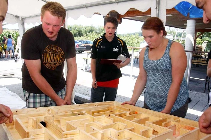 Neun unterschiedliche Stationen waren zu meistern, wie das knifflige Labyrinth...