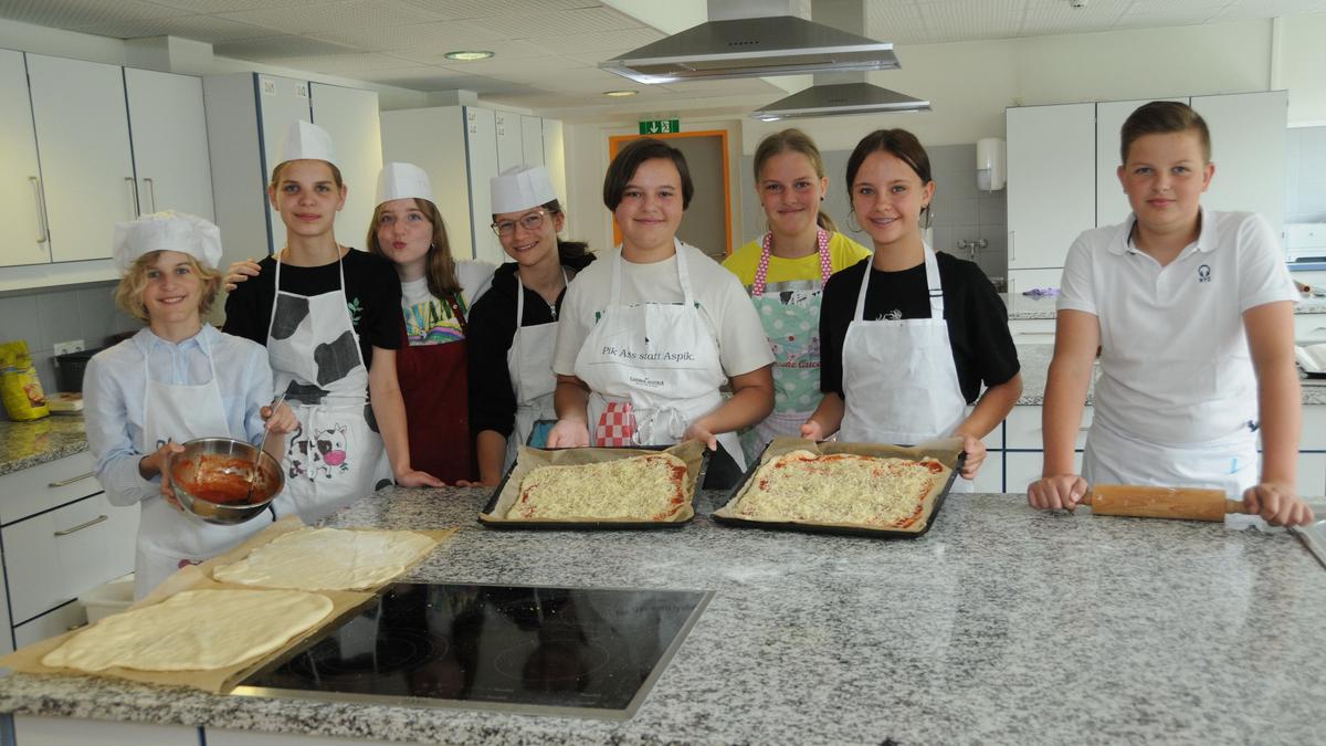 Schülerinnen und Schüler der MS Weitensfeld