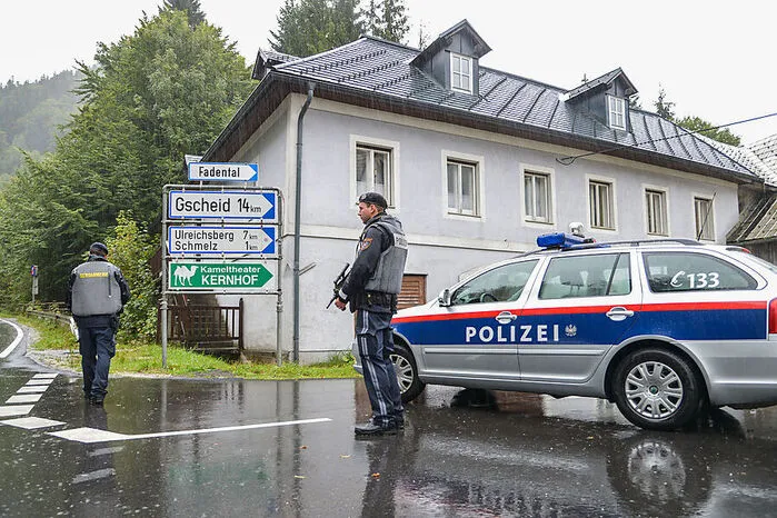 Weitere Fotos von der Tragödie von Annaberg.....