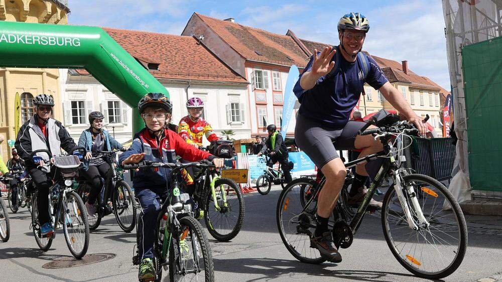 Mit dem Anradeln in Bad Radkersburg wird die Radsaison offiziell eröffnet (Archivbild)