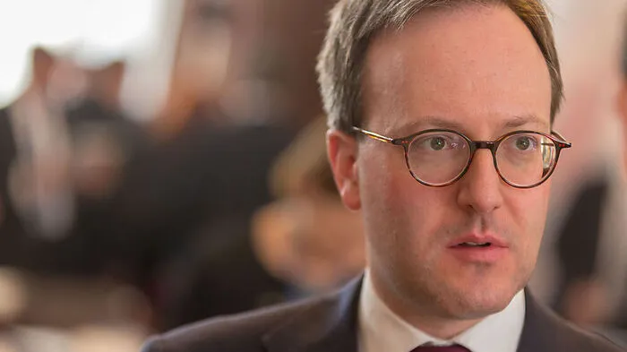Neos-Klubobmann Dominik Oberhofer