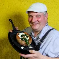 Der Fleischer und Grillprofi hat auch geniale Gemüserezepte auf Lager.
