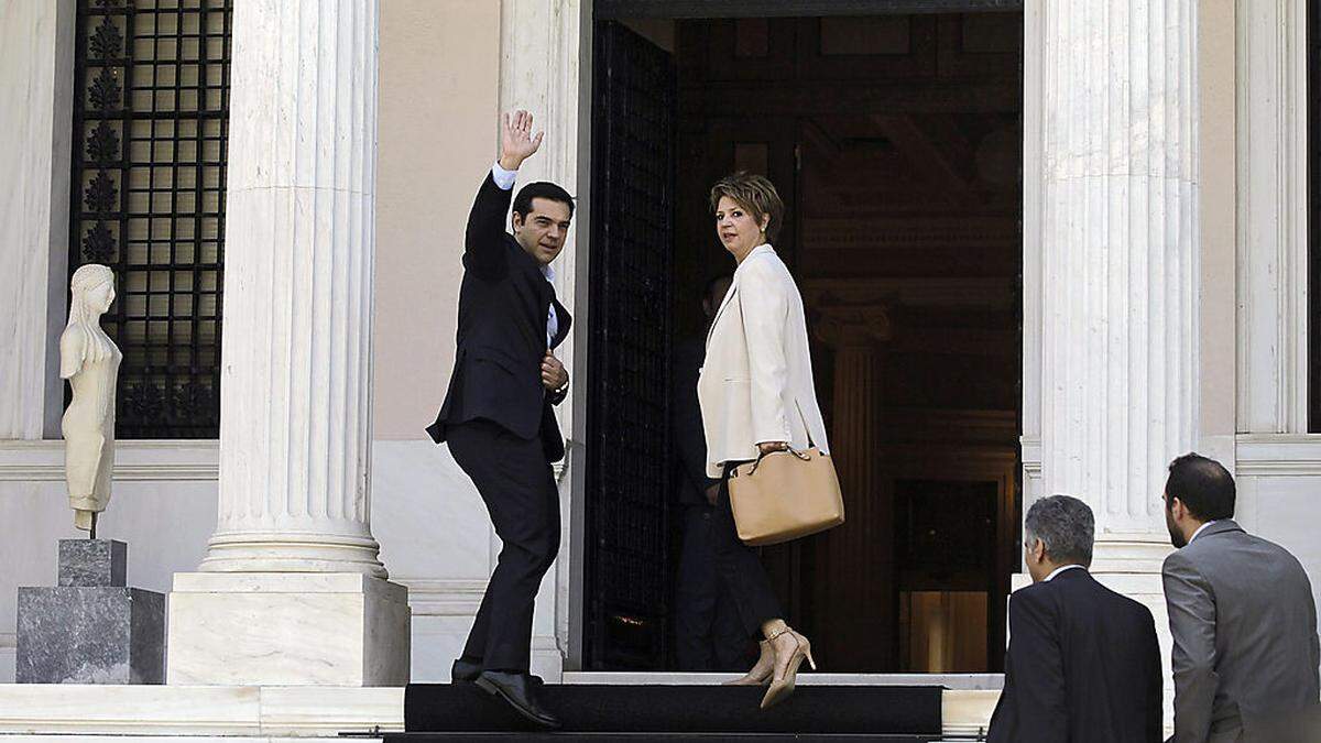 Alexis Tsipras mit Sprecherin Olga Gerovasili