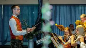 Seit Jahren dirigiert Regenfelder schon das Jugendorchester 