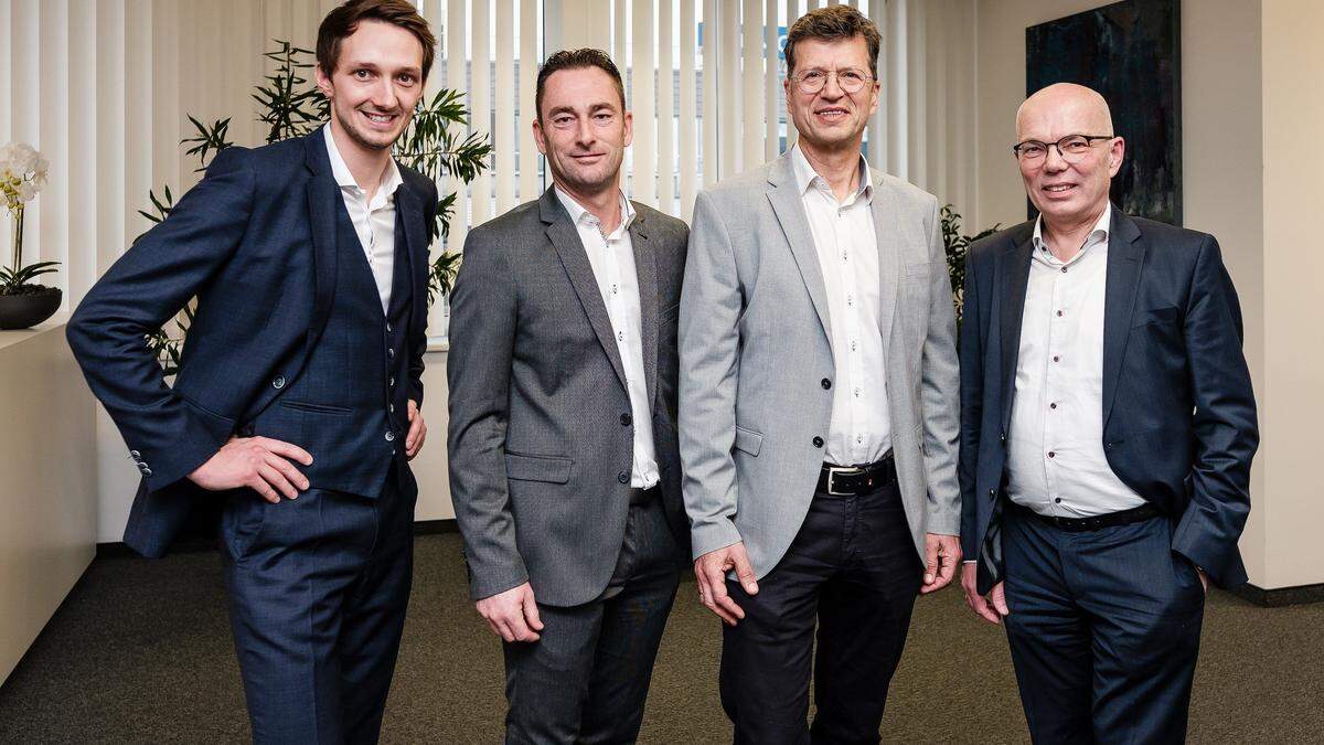 Raiffeisengruppe Oberösterreich steigt bei MWS ein: Manuel Kienbacher (Invest AG), Detlef Buchmann (MWS Industrieholding), Josef Stiegler (MWS Industrieholding), Andreas Szigmund (Invest AG)