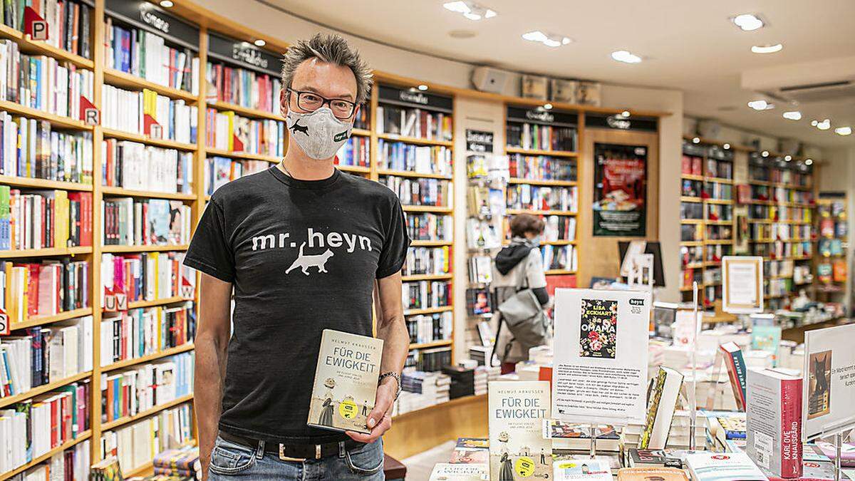 Mr. Heyn Helmut Zechner in der Buchhandlung Heyn: &quot;Montags lesen wir für Sie.&quot;