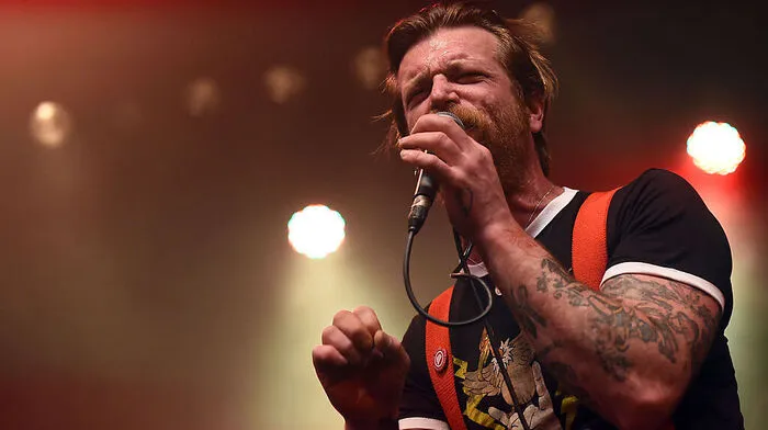 Frontmann Jesse Hughes beim Konzert in Wien