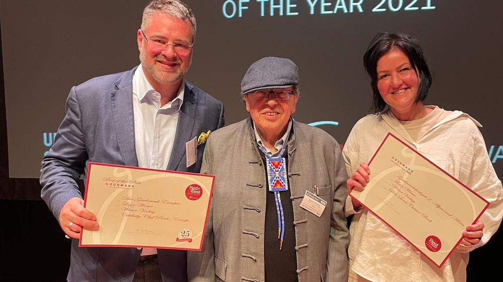 Weltmeisterlich: Adi Kulterer (Vorsitzender Tourismusverband Klagenfurt), Edouard Cointreau (World Cook Book Award), Erika Hornbogner (Wieser-Verlag)