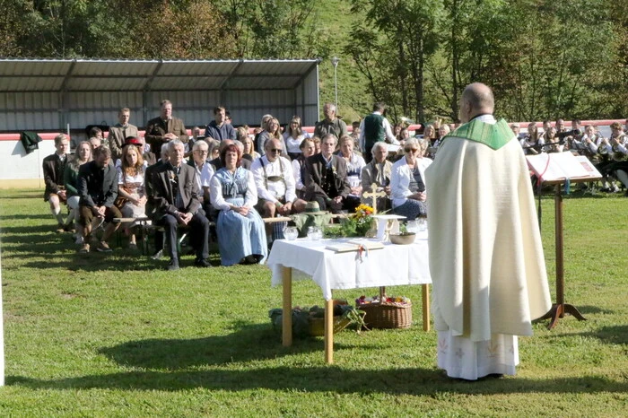 Zu den Hightlights des Festes zählten nach der Feldmesse mit Pfarrer Erwin Schottak unter anderen der Frühschoppen mit der Schützenmusik Metnitz und den Friesacher Musikfreunden. 