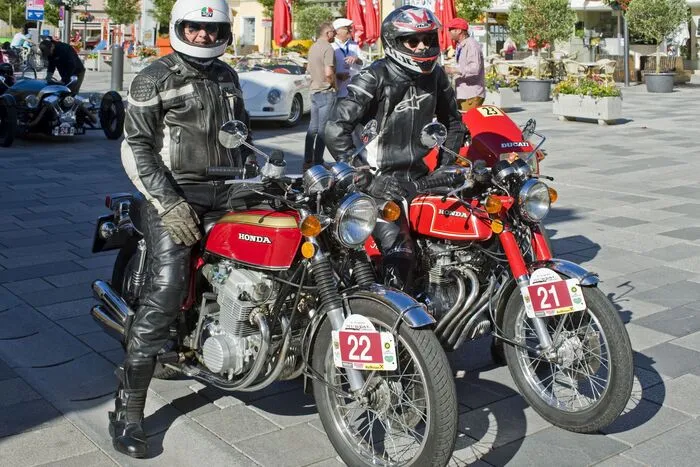 Die Tour am Samstag führte 180 km über die wunderschönen Landstraßen von Knittelfeld nach Krakaudorf, Tamsweg, St. Georg am Kreischberg und St. Lambrecht nach Judenburg. 
