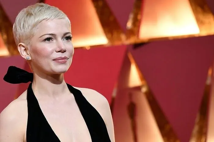 Michelle Williams ist heuer bereits das fünfte Mal nominiert - 2023 als beste Hauptdarstellerin in "Die Fabelmans". Die vier Mal davor ging sie aber immer leer aus. Also: Daumen drücken! Mit Cate Blanchett und Michelle Yeoh ist die Konkurrenz aber groß.