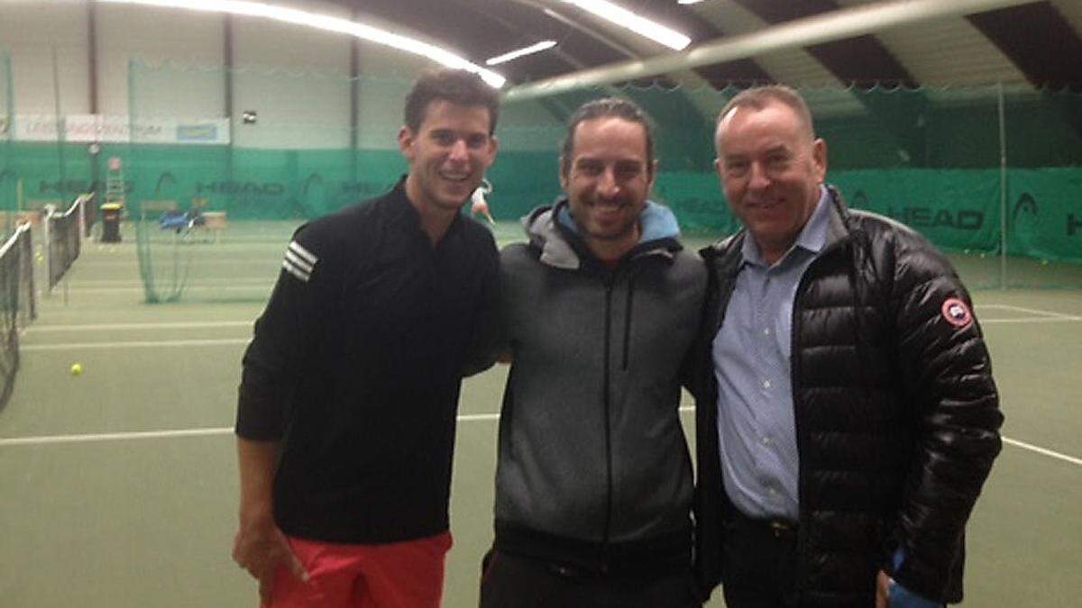 Bei ihnen herrscht stets gute Laune: Dominic Thiem mit Manuel Hochegger und Günter Bresnik