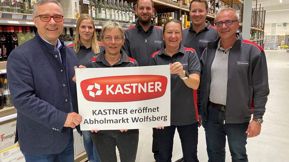 Geschäftsführender Gesellschafter Christof Kastner (ganz links) geschäftsführender Gesellschafter mit Mitarbeitern 