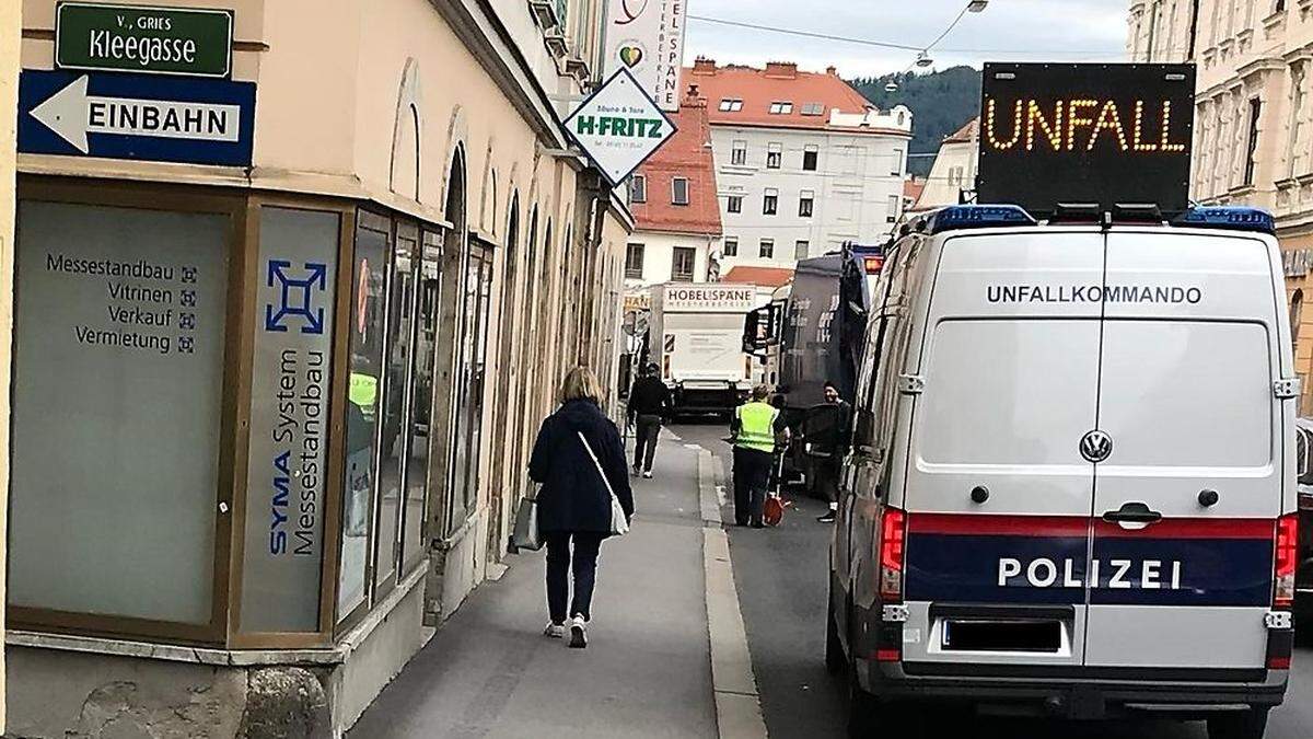 In der Brückenkopfgasse auf der Höhe der Kleegasse ist der Unfall passiert