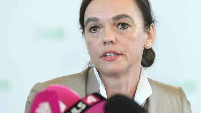 "Ich bin ein sturer Mensch." - Durchsetzungsvermögen hat sie nötig, Bildungsministerin Sonja Hammerschmid (SPÖ).