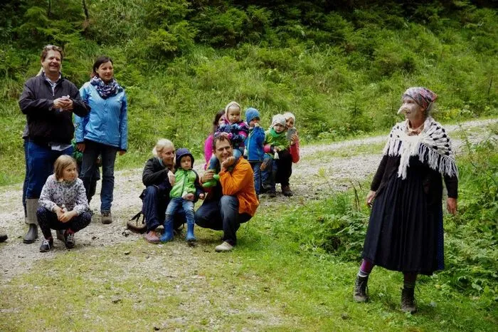 Begegnen konnte man nicht nur der Liebeshexe, dem Rotsohler, Feen und Wichteln, sondern sogar dem Kaiser höchst persönlich.