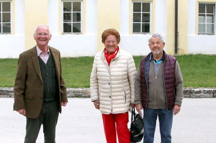 Und nicht nur die Gemeindebürger der örtlichen Kommune waren am Sonntagvormittag gekommen, um bei dieser Feierstunde dabei zu sein.