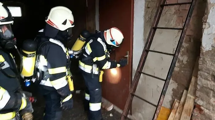 Drei Atemschutzträger waren im Einsatz