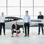 Die Lilium-Gründer Sebastian Born, Patrick Nathen, Daniel Wiegand und Matthias Meiner (von links) vor ihrem Jet.