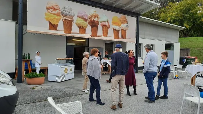 Die Familie Wagner lud ein zum Erntedankfest in die Eisoase in Pischelsdorf.