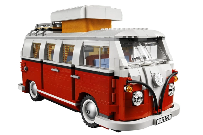 Aus 1332 der genoppten Acrylnitrilbutadienstyrol-Spritzlinge, alias Lego-Bausteine, besteht dieser VW-Bulli-Bausatz.