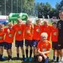 Sie sind eines des 13 Teams beim Kinderfußballcamp 