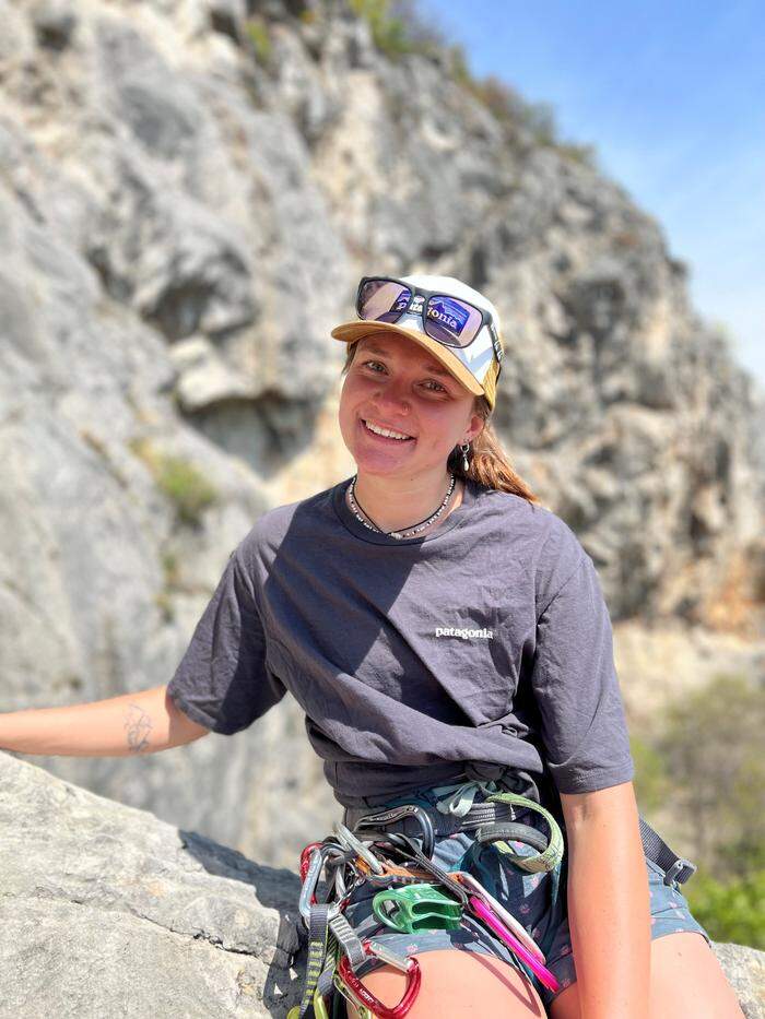 Das Klettersteigset ist für Mariella Findl ein ständiger Begleiter 