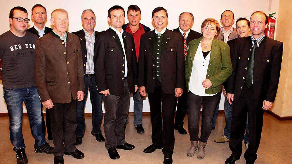 Der Vorstand des neuen Bauernbunds Ilztal mit Obmann Kurt Nistelberger (6. von rechts)