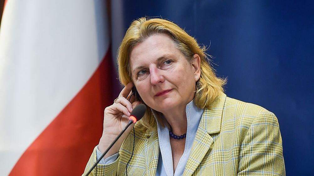 Außenministerin Karin Kneissl 