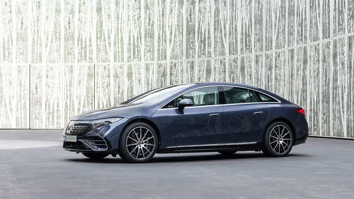Design ist Geschmackssache, der Luftwiderstandswert nicht: 0,20 für den Mercedes EQS – ein Top-Wert