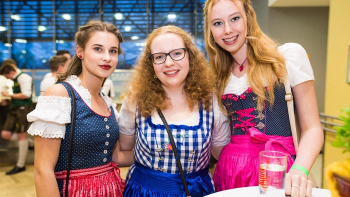 Die Landjugend Kärnten lud am Samstag zum alljährlichen Landesball aufs Tanzparkett, der diesmal im Kuss Wolfsberg über die Bühne ging. 