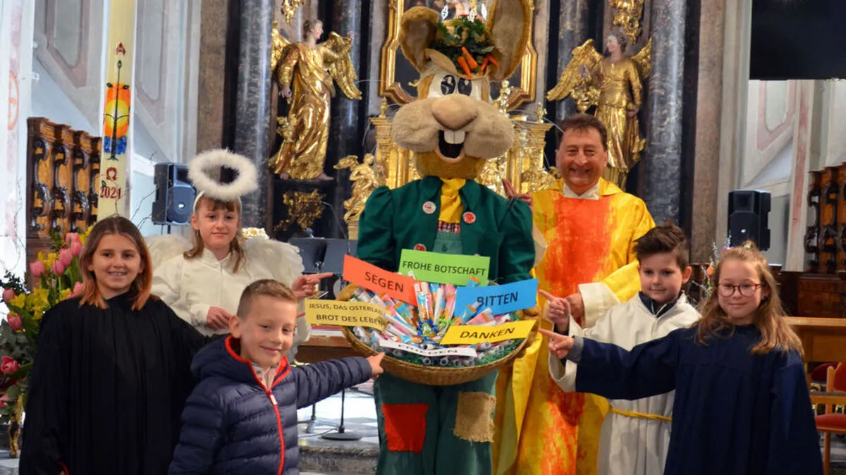Osterhase "Glaubi" war in Hartberg zu Gast