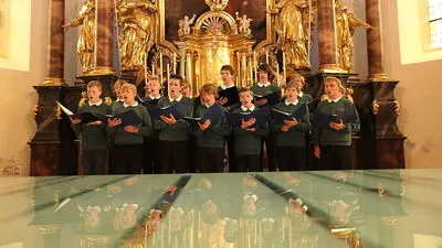 Auch die Grazer Kapellenknaben kommen nach Friesach ("Die Schöpfung" von Haydn)