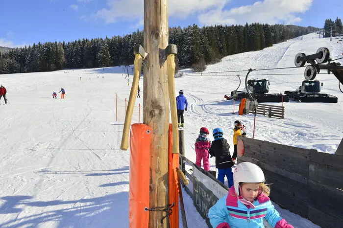 Außerdem am Programm: eine Verlosung, eine Schneebar mit Tanzboden und mehr.
