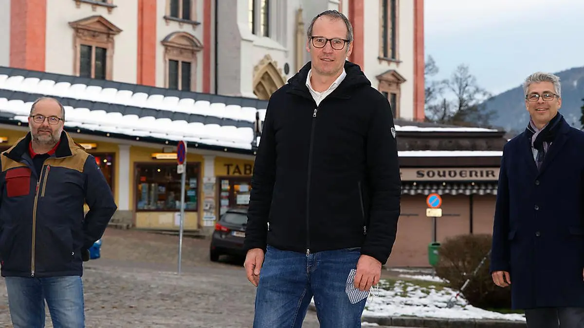 Der neue Vorstand mit Pollerus, Contini und Sommerauer (v. l.)