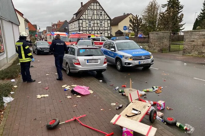 Tote hat es nach Angaben eines Polizeisprechers nicht gegeben.