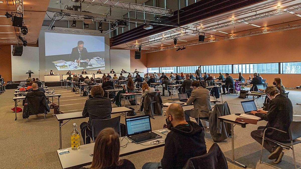 Das Ausweichquartier in der Grazer Messe - für die festliche Angelobung &quot;zu nüchtern&quot;, wie Bürgermeister Nagl meint