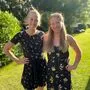 Dorina (25) und Ronja (22) Klinger sind nicht nur Schwestern, sondern auch auf dem Beachvolleyballplatz ein Team
