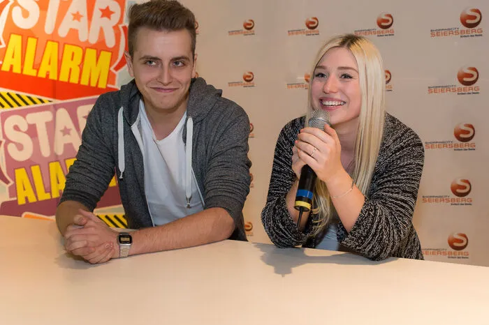 Am Samstag gaben sie, präsentiert vom Jugendmagazin "COOL" und "Star Alarm", eine Autogrammstunde samt Meet &amp; Greet in der Shoppingcity Seiersberg.
