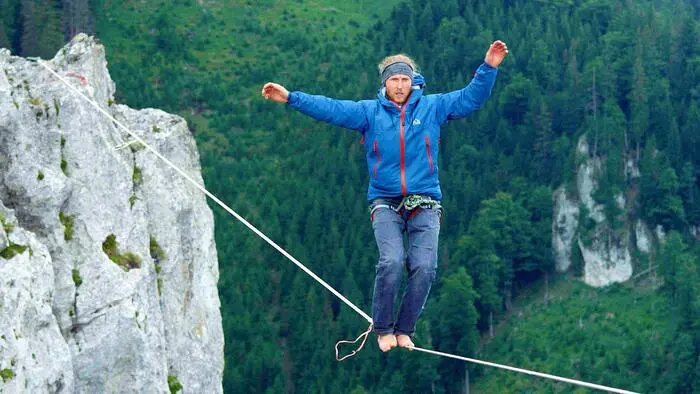 Slacklinen ist für Michael „Mich“ Kemeter aus Tragöß wie Meditation