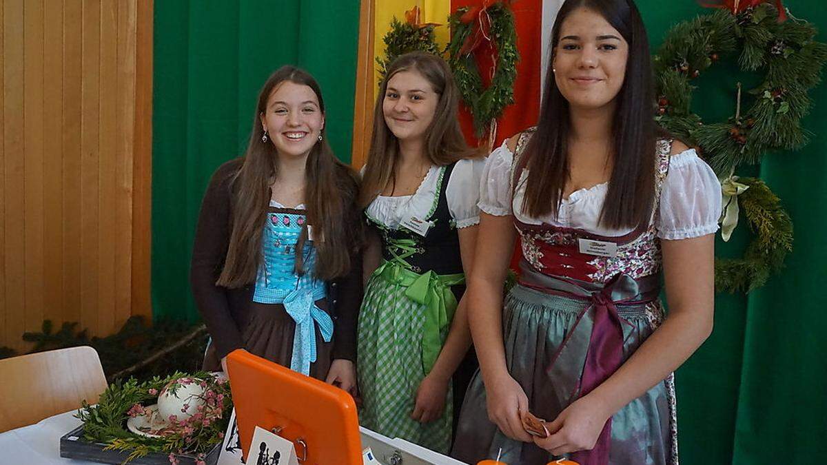 Sabrina Ebner, Yvonne Kerschbaumer, Stefanie Wirnsberger 