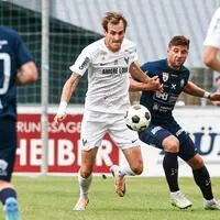 Fabian Schubert (links) brachte Voitsberg in Führung