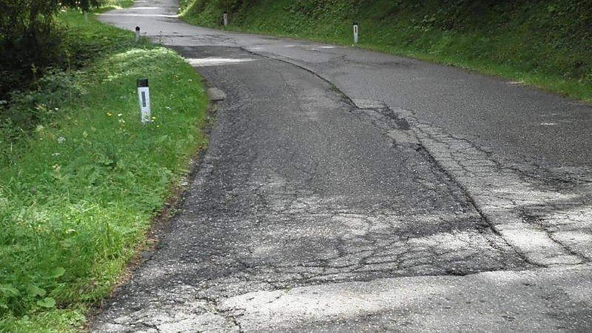 Die Knappenberger Straße beispielsweise hat großen Sanierungsbedarf