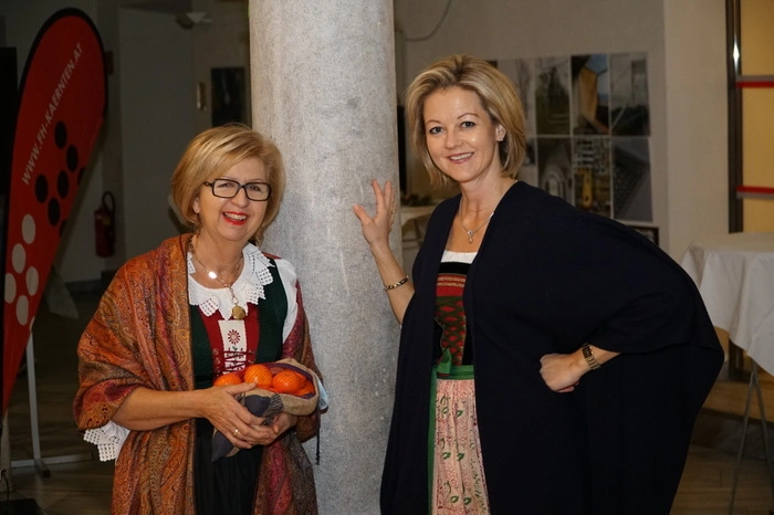 Sissy Sengseis und Sigrid Lobak