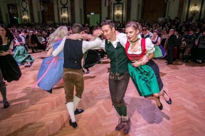 Nachahmung am Tanzparkett ausdrücklich erwünscht!