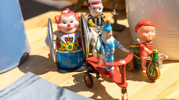 Neues, aber vor allem Seltenes gab es am Flohmarkt zu finden!