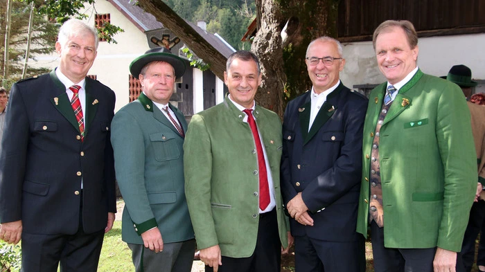 437 Musiker von 23 Musikkapellen aus dem Bezirk marschierten beim Bezirksmusikertreffen in Geistthal durch den Ort.